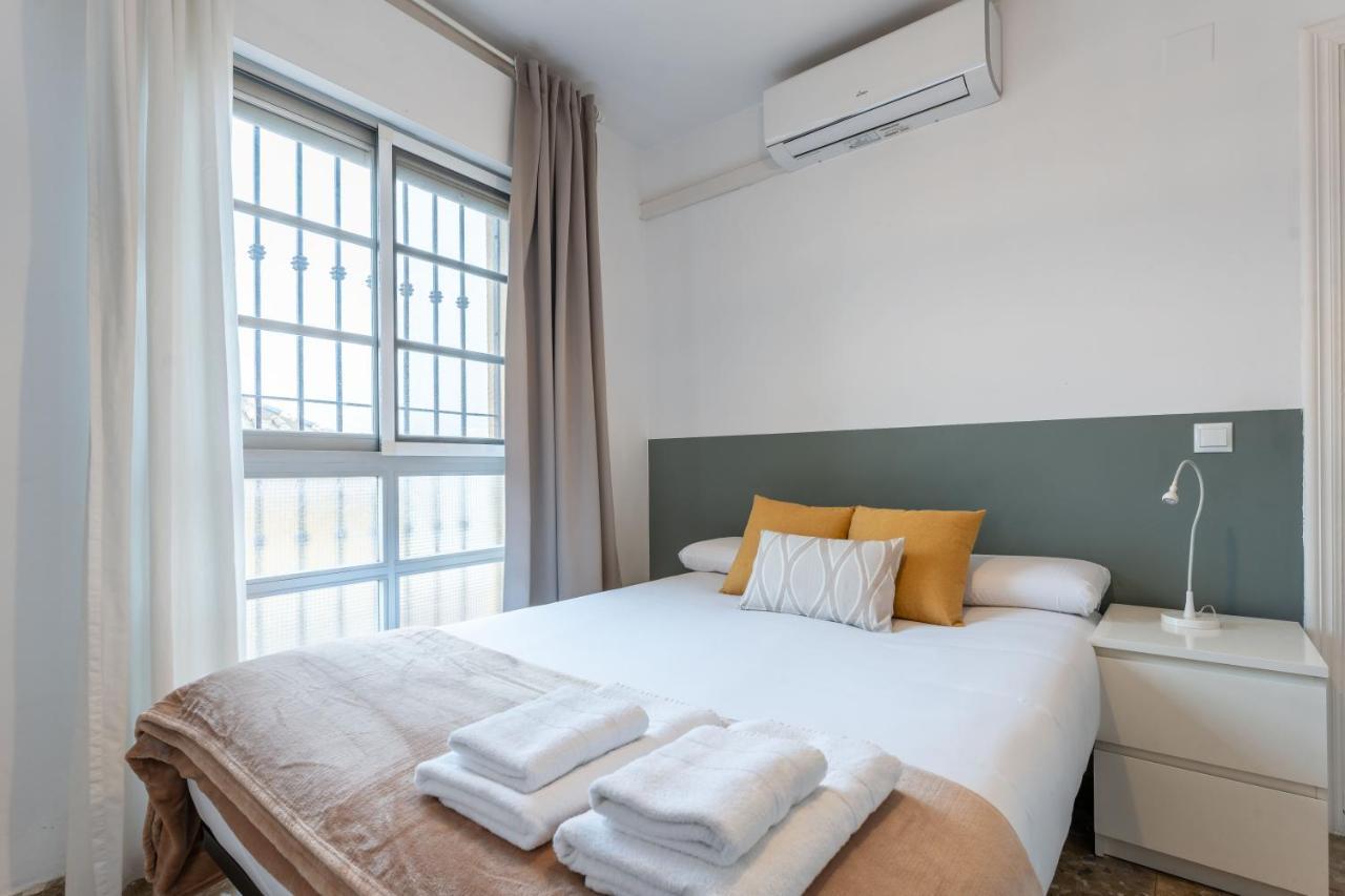 Claveles Apartment By Bossh! Apartments Málaga Extérieur photo