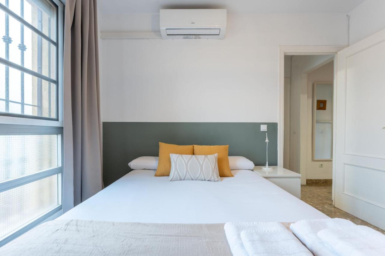 Claveles Apartment By Bossh! Apartments Málaga Extérieur photo